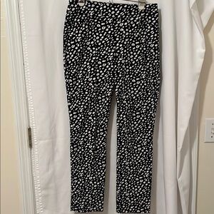 Chico's Black and White Cropped Pants